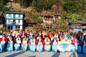 शिलिचोङमा ४३ जना स्वास्थ्य स्वयमसेविका सम्मानित