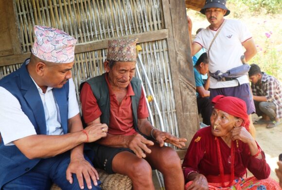 ३५ बर्षपछि फर्किएका प्रकाशलाई घरैमा नागरिकता दिने व्यवस्था हुन्छः मेयर उदास