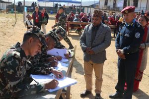 नेपाली सेनाद्धारा सञ्चालित स्वास्थ्य शिविरमा चार सय बढीको उपचार