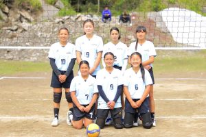 खुल्ला अन्तरपालिका स्तरीय महिला पुरुष भलिबल प्रतियोगिताको उपाधी आम्चोकलाई