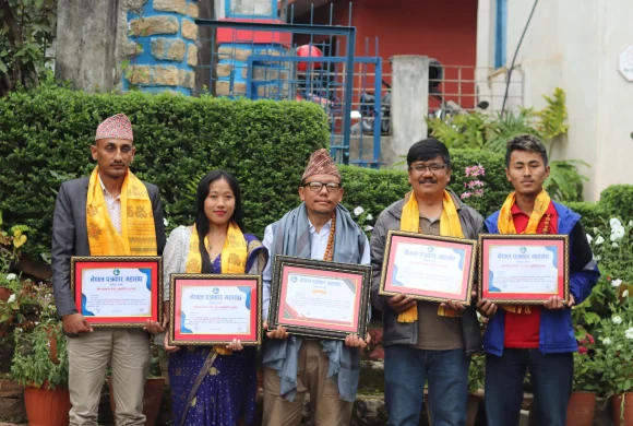 पत्रकार महासंघ भोजपुरद्धार एक जना सम्मानित, चार पत्रकार पुरस्कृत